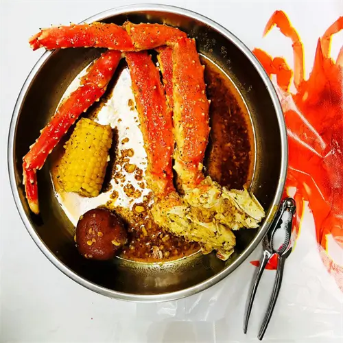 Ronnings - They're here! The new King Crab orange collection from